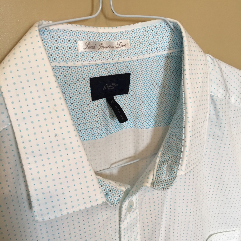 🔷 good man brand white w/ blue button down shirt